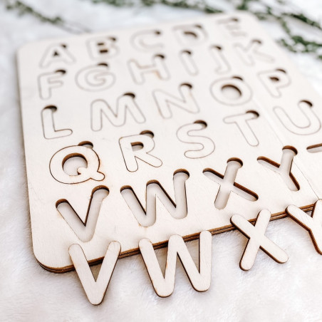 Insert montessori din lemn pentru copii - ALFABETUL | SENTOP