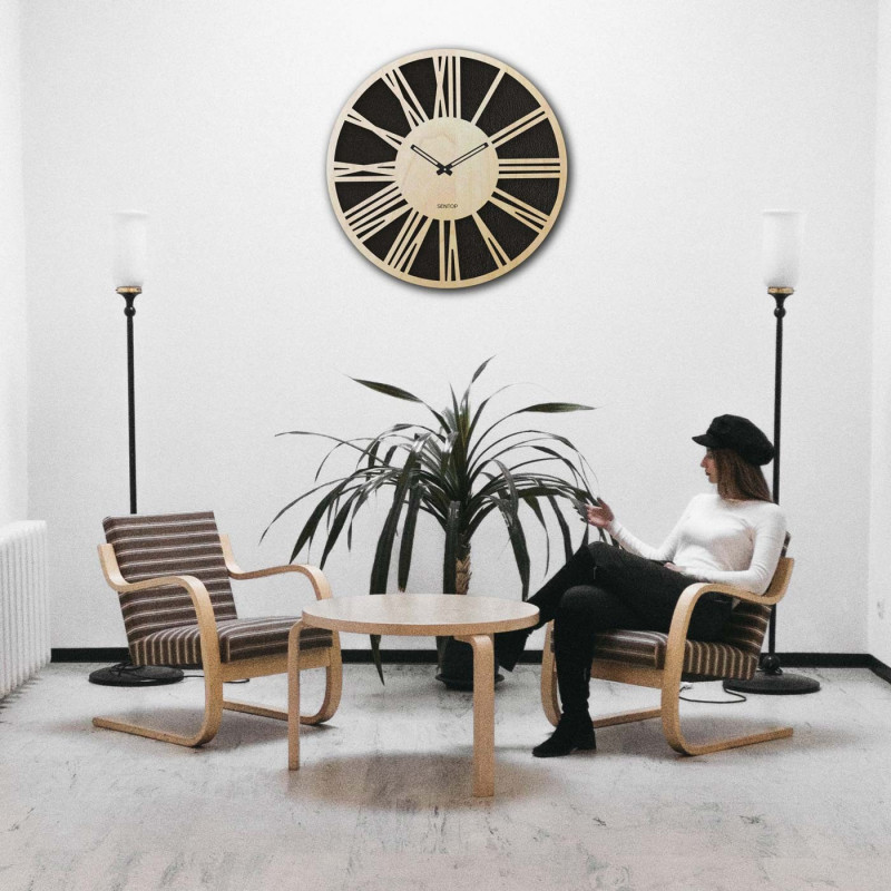 Ceas de perete din lemn cu cifre romane -...