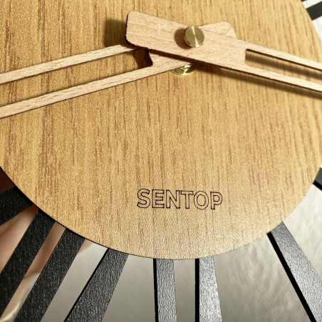 Ceas de perete Numere romane stejar - ORFERIG