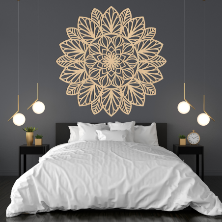 Mandala din lemn pe perete