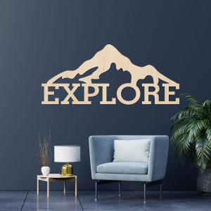 Imagine din lemn sculptat a unui munte 2