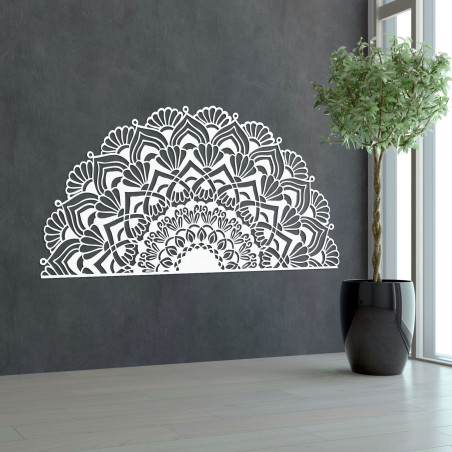 Jumătate de mandala din lemn pentru perete - LUMIS