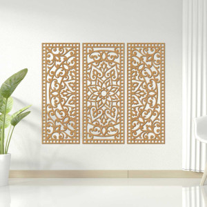 Designul din trei piese combină modelele tradiționale cu precizia modernă.