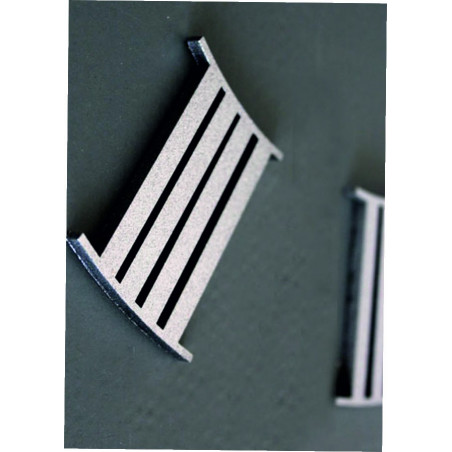 Ceas de perete din plastic pentru copii realizat din plexiglas. Ceas de perete trendy ca cadou. Ceas Xmomo. Ceas acrilic