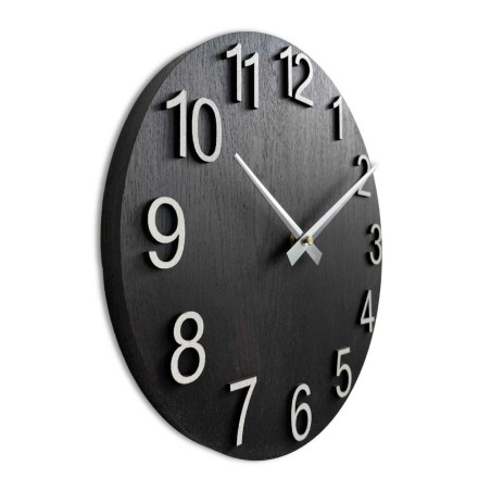 Ceas de perete din lemn, cu formă rotundă și ace argintii Ceas de perete din lemn, cu formă rotundă și ace argintii