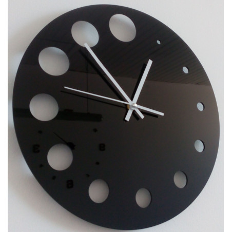 Ceas de perete modern realizat din plastic. Producție proprie, X-momo Ceas de perete modern realizat din plastic. Producție proprie, X-momo