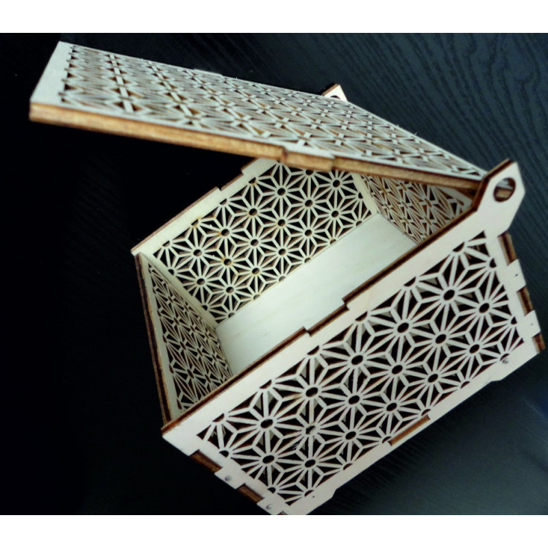 Decoratiuni din lemn si plastic, decoratiuni de Craciun, accesorii vintage din lemn