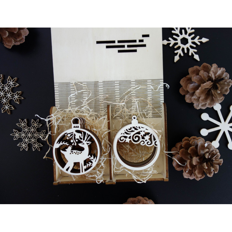 Ornamente din lemn și plastic, ornamente de Crăciun, accesorii vintage din lemn