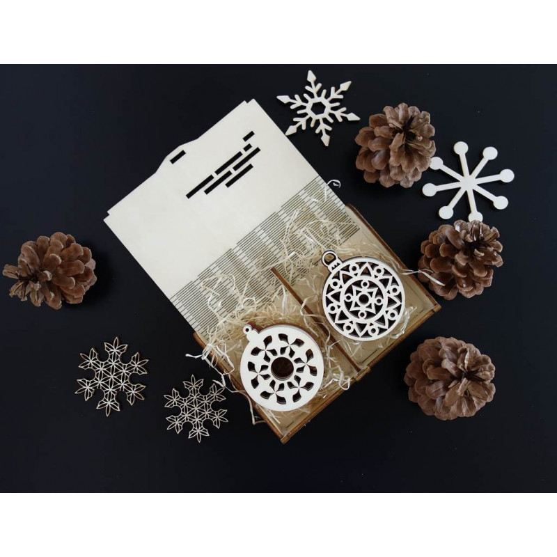 Ornamente din lemn și plastic, ornamente de Crăciun, accesorii vintage din lemn