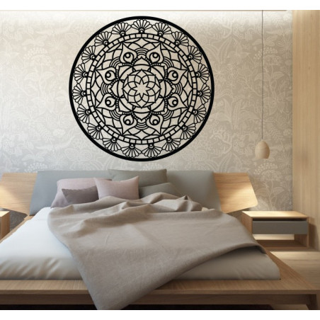 Mandala vieții este rotunjită de o imagine de lemn pe un perete din placaj SUSENAK Mandala vieții este rotunjită de o imagine de lemn pe un perete din placaj SUSENAK