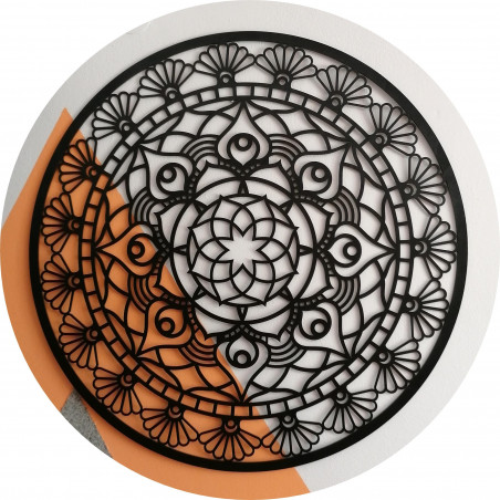 Mandala vieții este rotunjită de o imagine de lemn pe un perete din placaj SUSENAK Mandala vieții este rotunjită de o imagine de lemn pe un perete din placaj SUSENAK